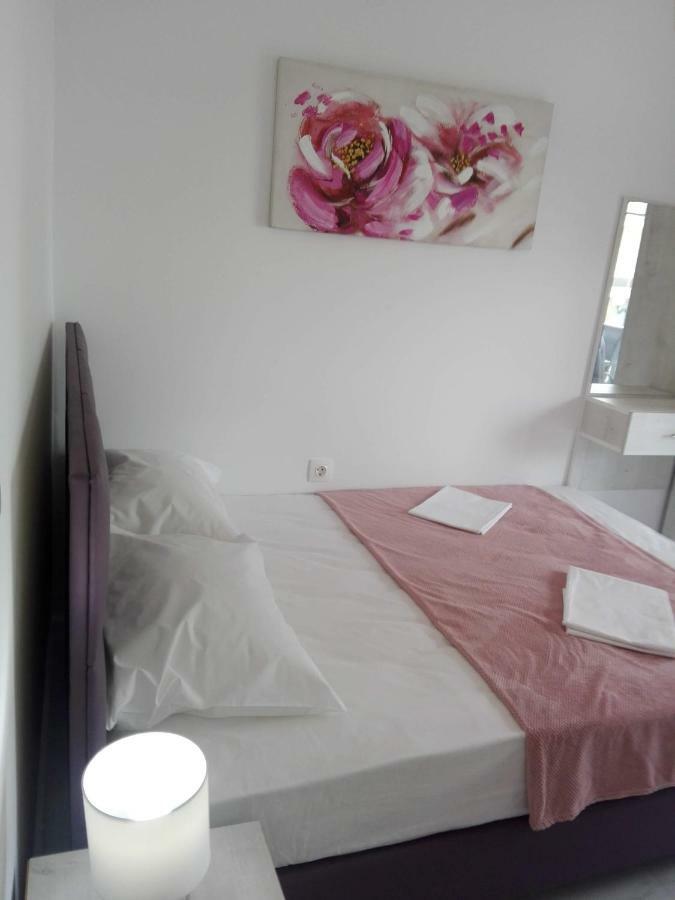 Milla Lux 1 Daire Paralía Dış mekan fotoğraf